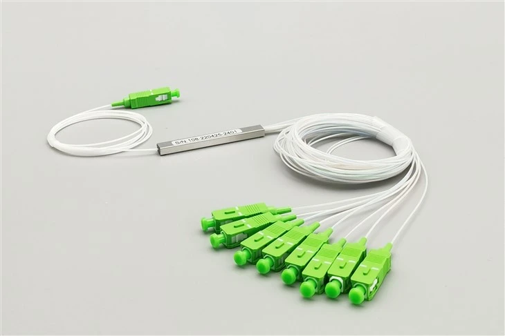 1×8 SC APC PLC Splitter Mini Tube Type – Kompakti muotoilu FTTX:lle