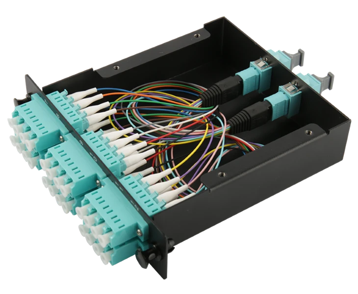 12 kasettia 12 kuitua OM4 Multimode MTP - 12 LC Duplex Aqua